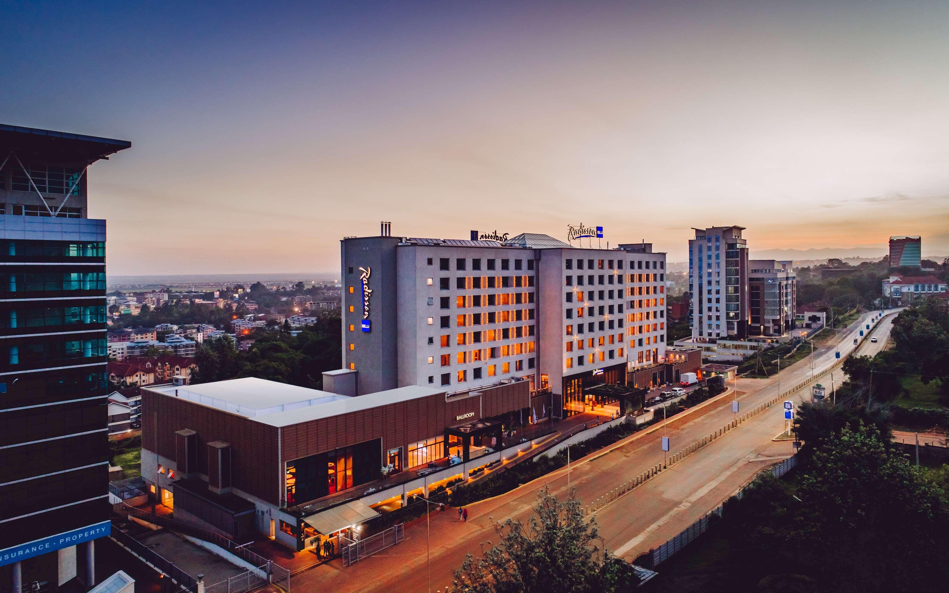 Radisson Blu Hotel, Nairobi Upper Hill ภายนอก รูปภาพ